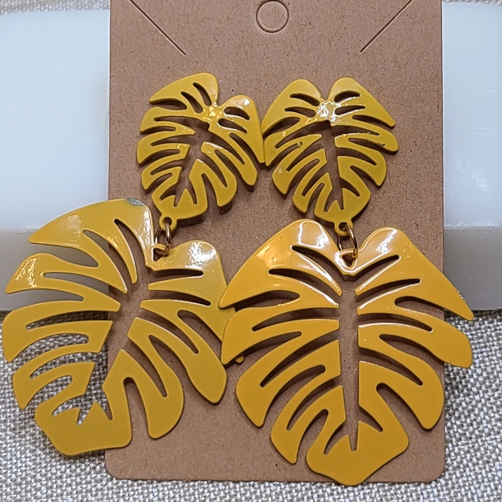 25-1 Yellow Leaf Statement Earrings